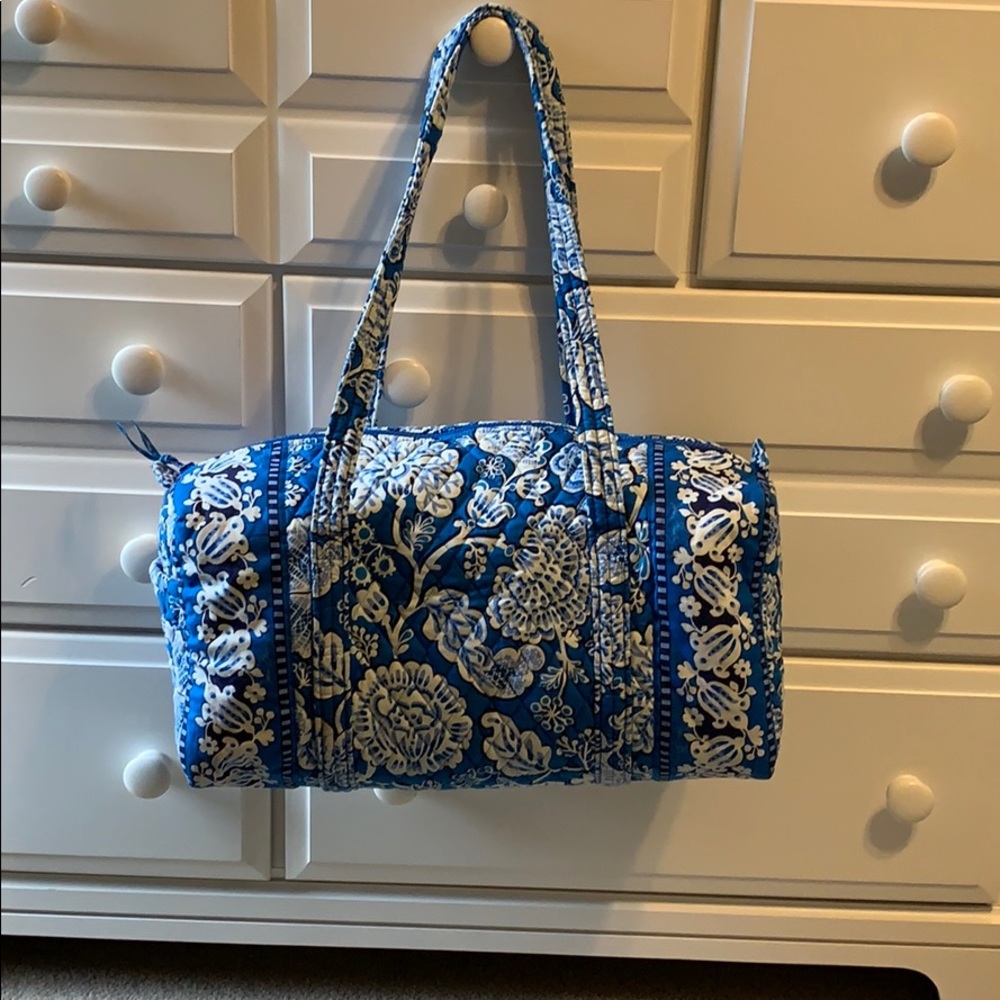 Vera Bradley small duffel bag